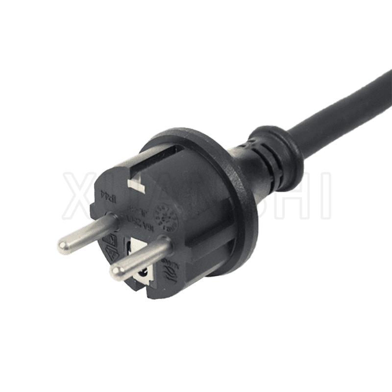 Ổ cắm 4x16A cuộn cáp chống giật cấp IP44 loại Đức JL-3F,XS-XPD2